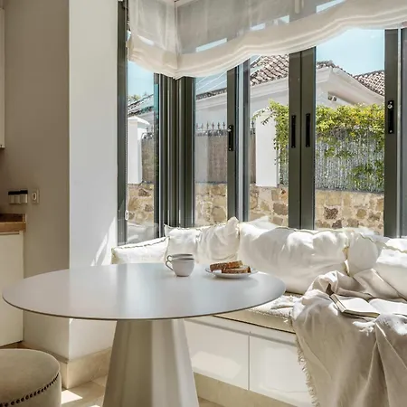 La Perla Impressive With * Marbella