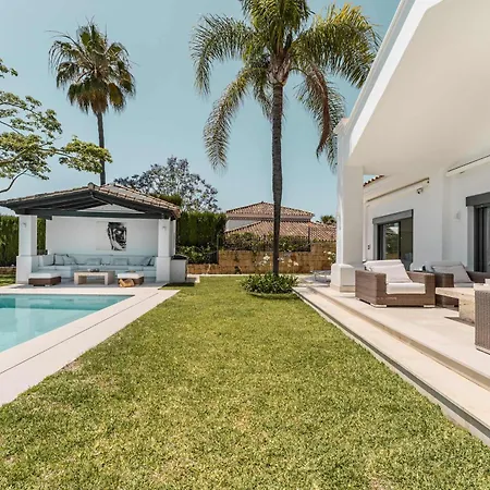 Villa La Perla Impressive With Marbella