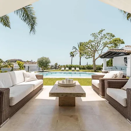 La Perla Impressive With Marbella
