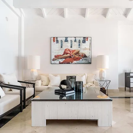 Villa La Perla Impressive With Marbella